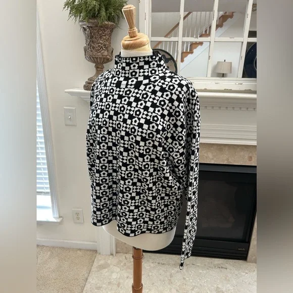 Anthropologie Black and White Cowl Neck Sweater - Picture 5 of 9